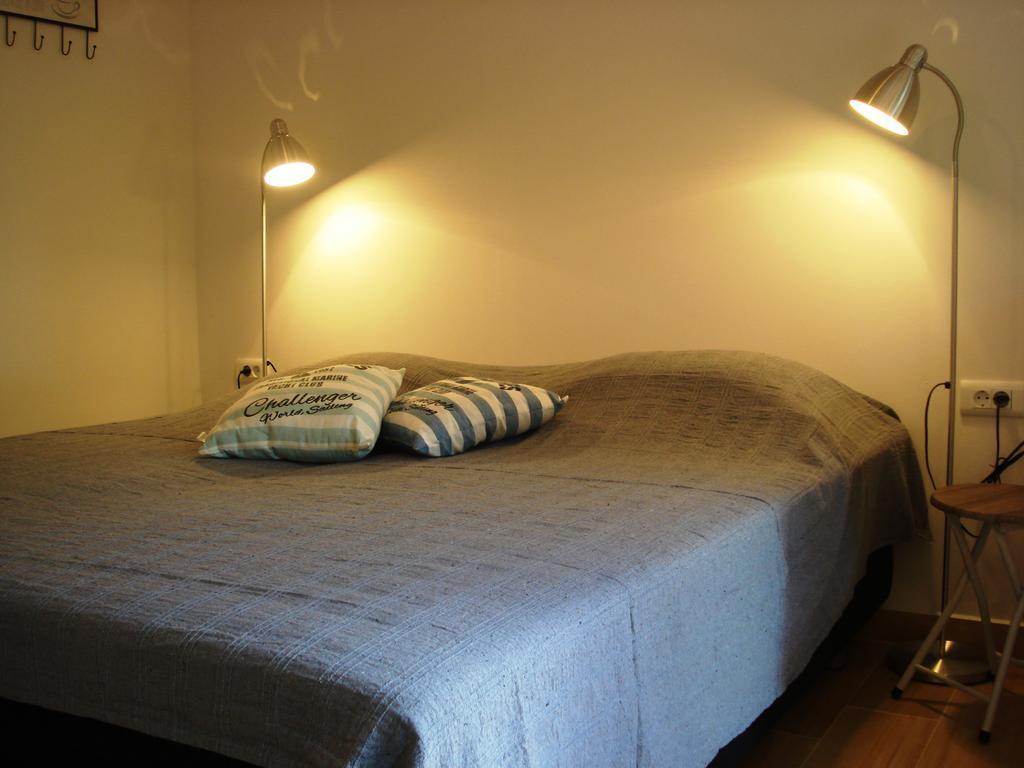 Studio Apartment Md Roč Buitenkant foto