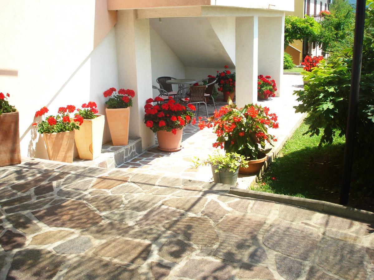 Studio Apartment Md Roč Buitenkant foto