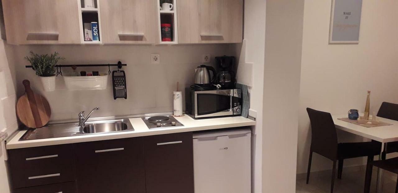 Studio Apartment Md Roč Buitenkant foto